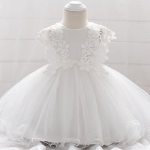 Charger l&#39;image dans la galerie, princess baptism dress with tulle &amp; flowers